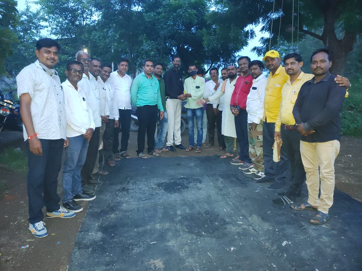 *वेब मिडीया असोसिएशन पाचोरा’ पदाधिकारी व सदस्य यांची पहिली बैठक संपन्न – विविध ठराव सर्वानुमते मंजुर !!